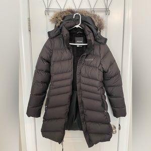 Women’s Marmot Montreal Cost (Size M)